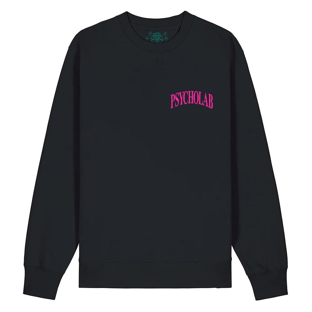 Das Sweatshirt Knowledge Black von PsychoLab, ein schlichtes schwarzes Sweatshirt mit dem Logo in Pink, präsentiert auf einem weißen Hintergrund.