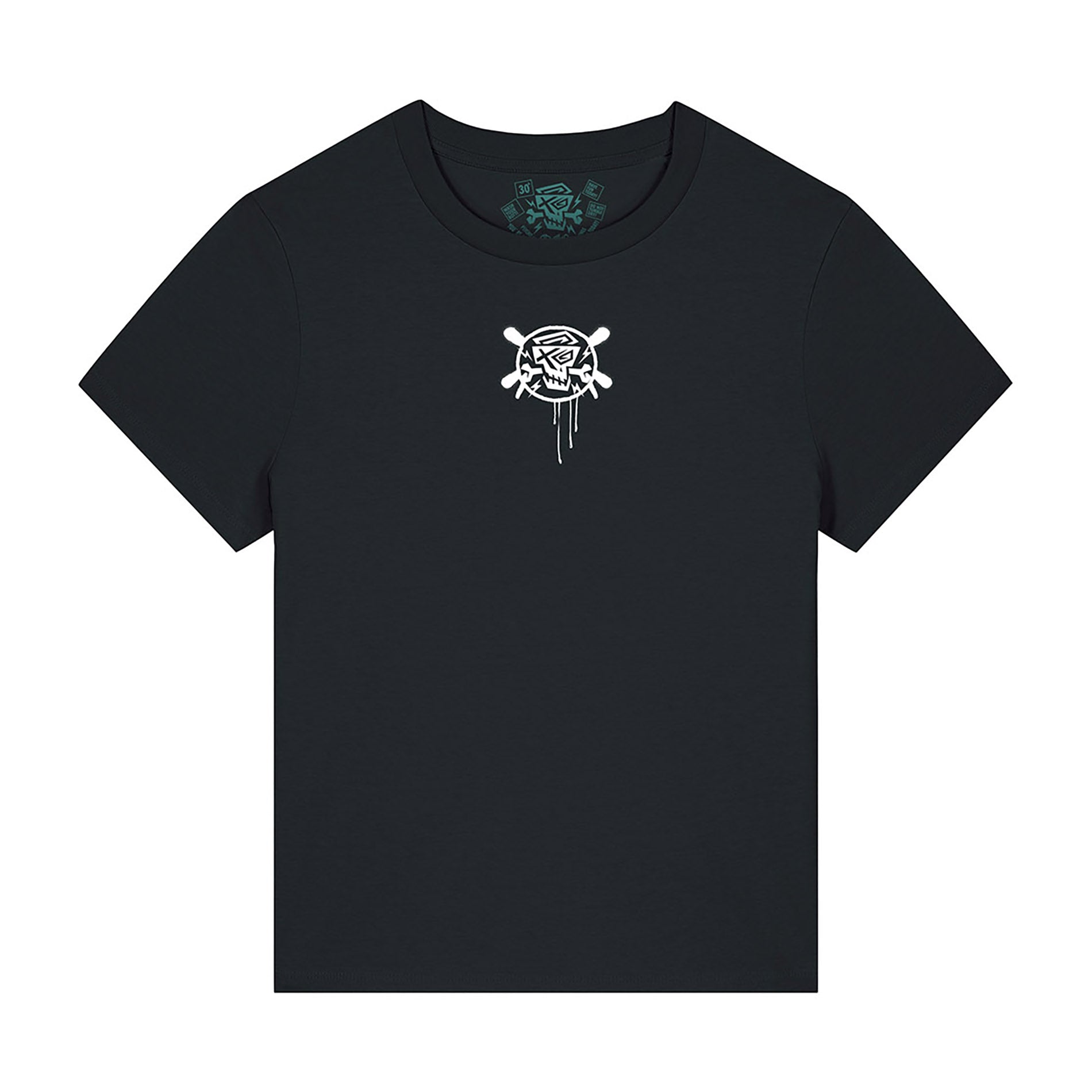 Vorderansicht des Women Shirt Chrome von PsychoLab mit schickem Skull-Logo, ideal kombiniert mit lässigen Jeans und Streetstyle.