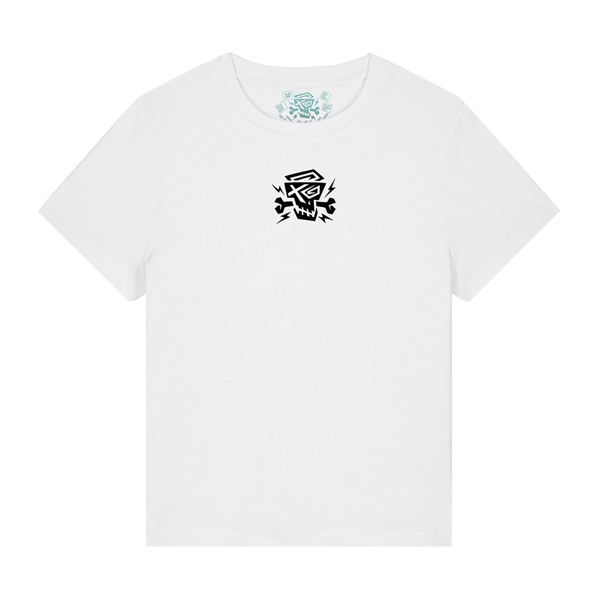 Detailansicht des Women Shirt Logo White von PsychoLab. Das Shirt hat das ikonische PsychoLab-Schädel-Logo auf der Vorderseite und kombiniert minimalistisches Design mit einem lässigen Look. Hergestellt aus 100% Bio-Baumwolle für höchsten Komfort.